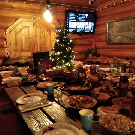 Lodge дерев'яний 