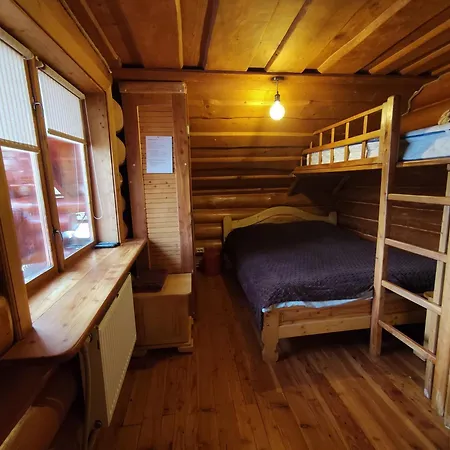 Lodge дерев'яний 