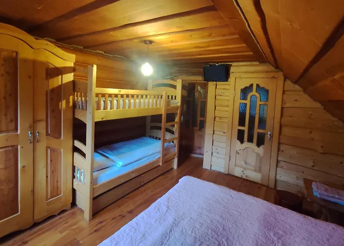 Lodge дерев'яний 
